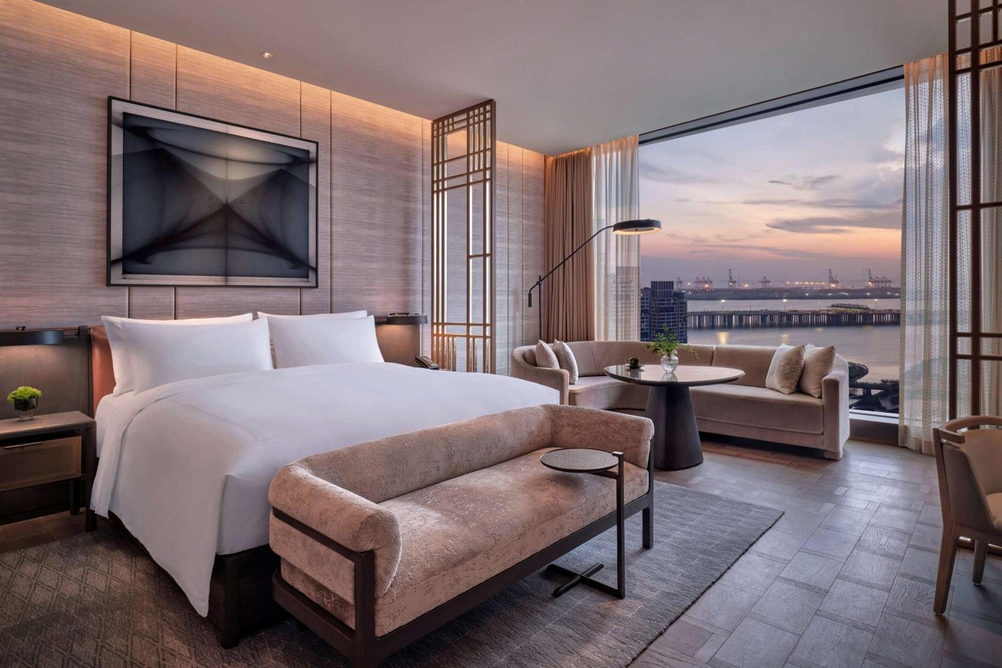 Conrad Shenzhen, The First Art Museum Hotel In Greater Bay Area With The Stunning Bay And Sunset View In The Hotel Terrace Екстер'єр фото