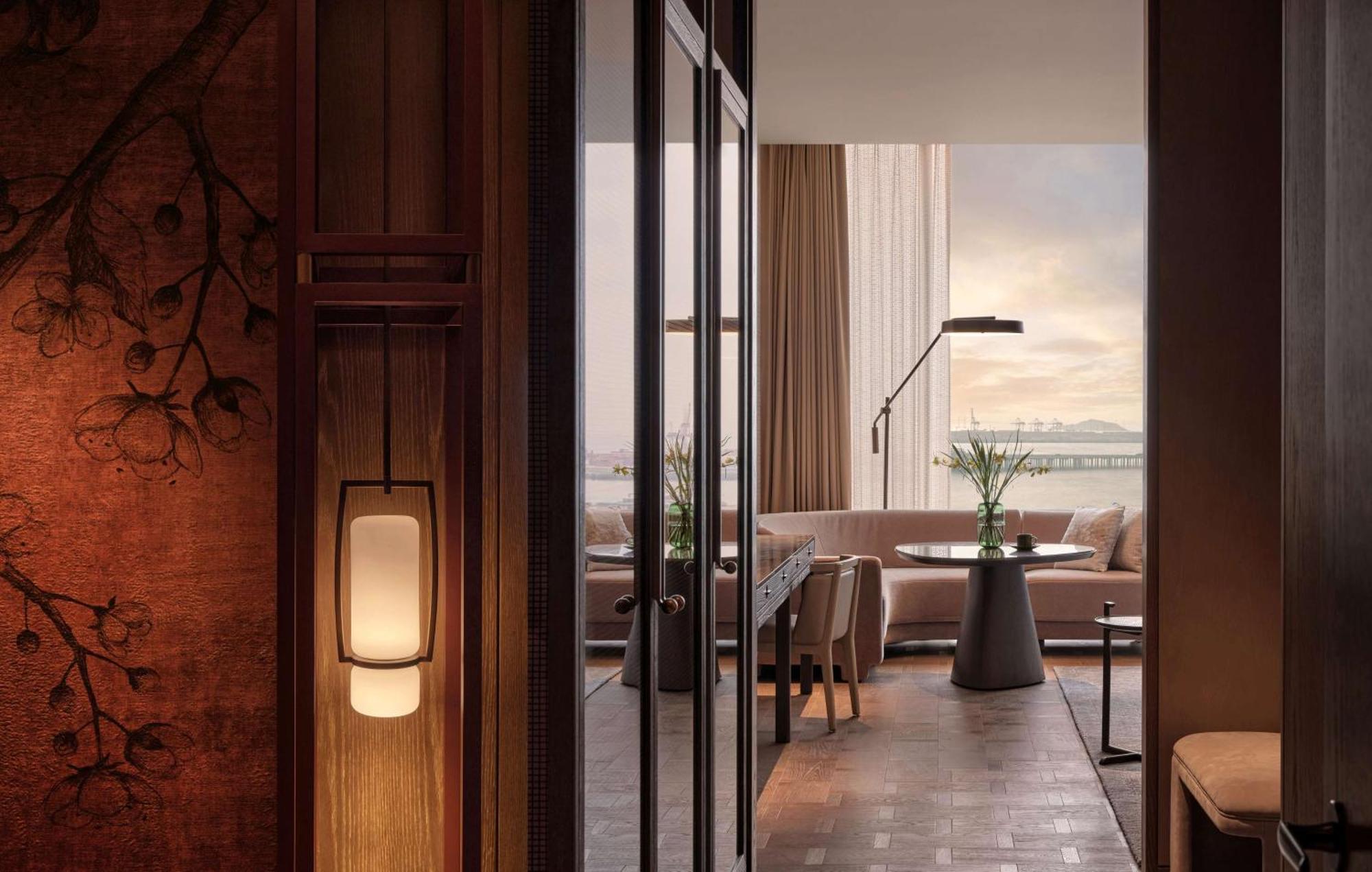Conrad Shenzhen, The First Art Museum Hotel In Greater Bay Area With The Stunning Bay And Sunset View In The Hotel Terrace Екстер'єр фото