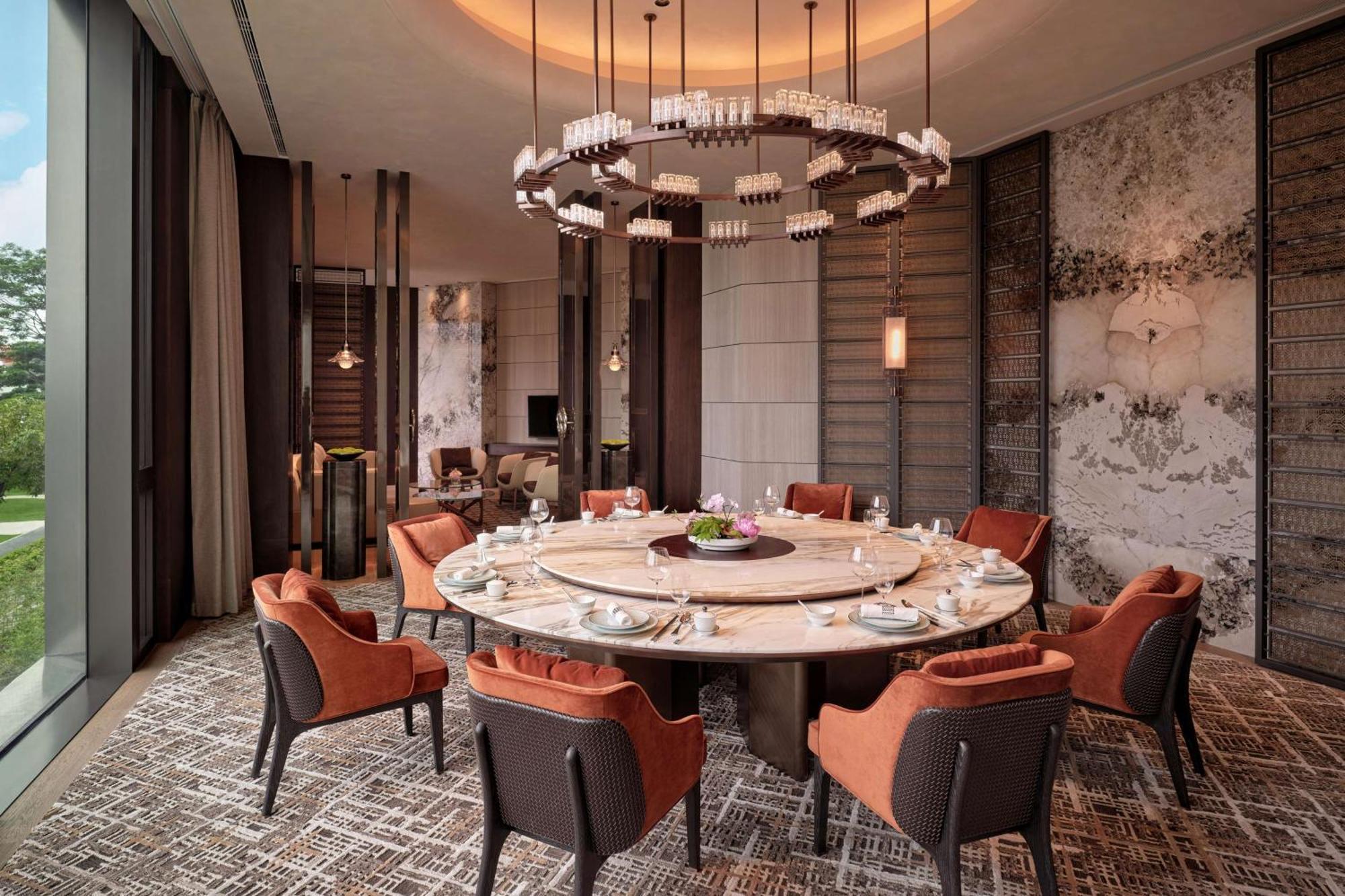 Conrad Shenzhen, The First Art Museum Hotel In Greater Bay Area With The Stunning Bay And Sunset View In The Hotel Terrace Екстер'єр фото