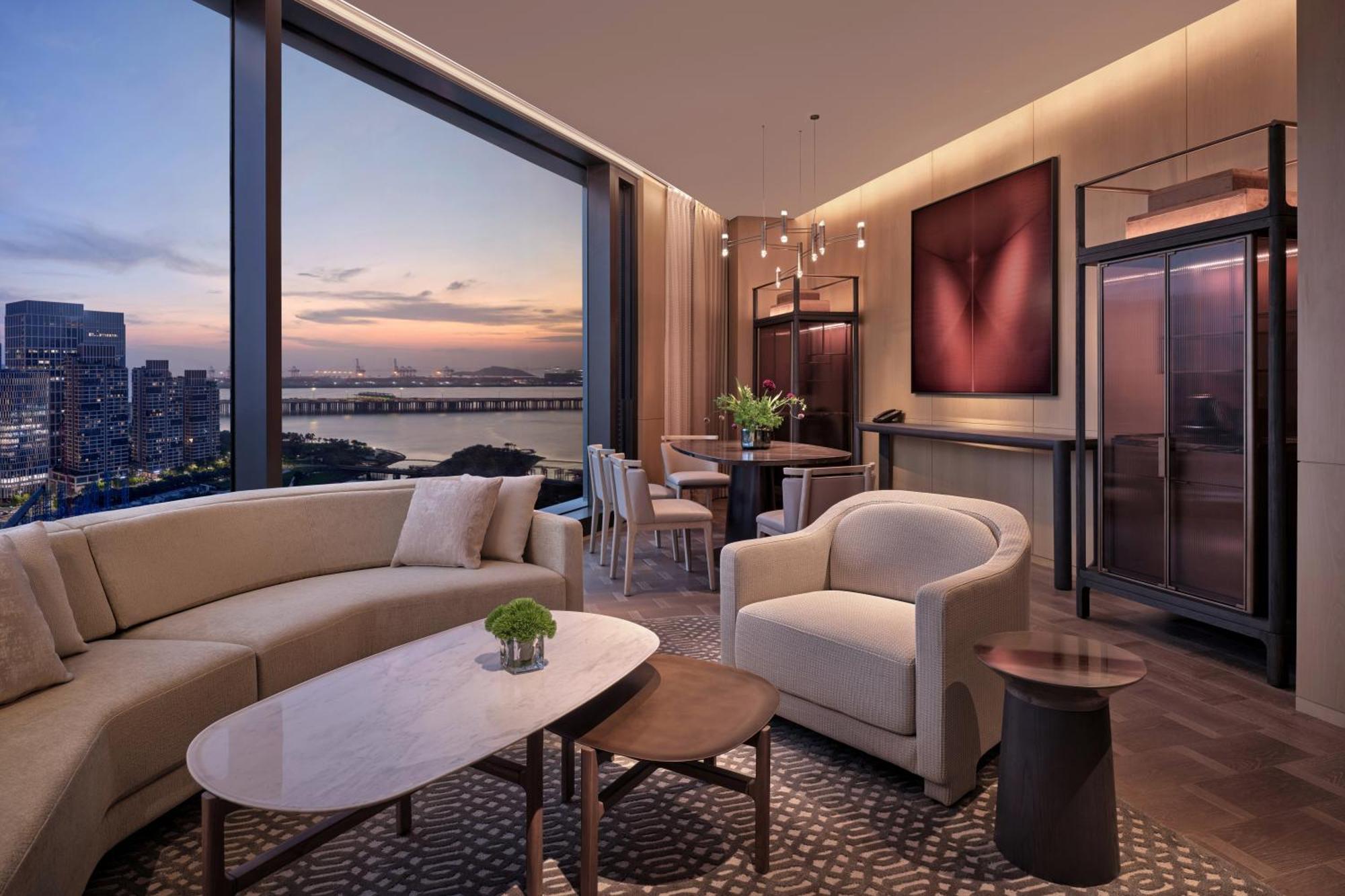 Conrad Shenzhen, The First Art Museum Hotel In Greater Bay Area With The Stunning Bay And Sunset View In The Hotel Terrace Екстер'єр фото